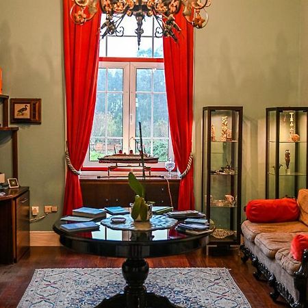 Vintage Balcony Guesthouse Овар Екстериор снимка