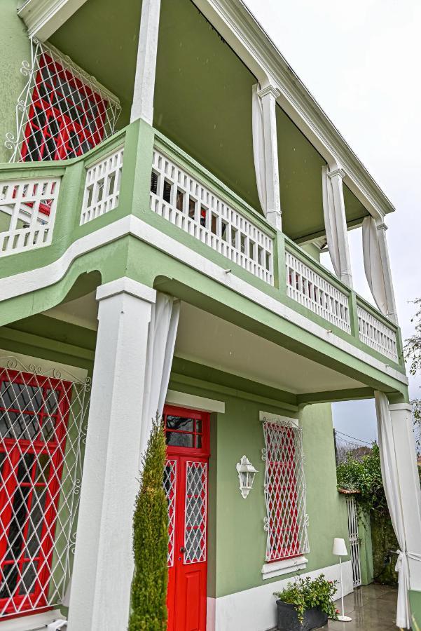 Vintage Balcony Guesthouse Овар Екстериор снимка